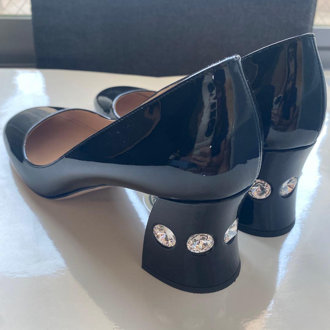 ミュウミュウ ビジュー　パンプス　美品　36ハーフ　エナメル