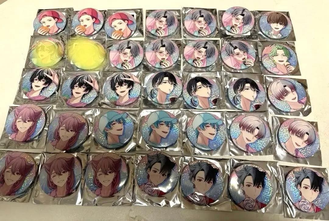 ハンドレッドノート　缶バッジ　キャラごとまとめ売り、コメントで対応します ハンドレッドノート 描き下ろし缶バッジ コンプリートBOX（全12種入り