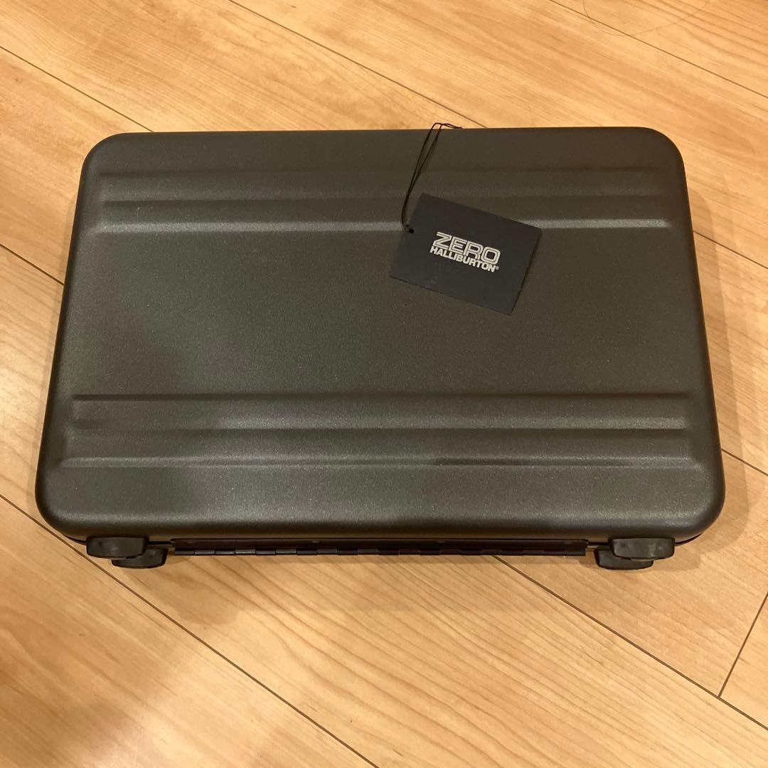 や*】様 ZERO HALLIBURTON ゼロハリバートン　セキュリティケース