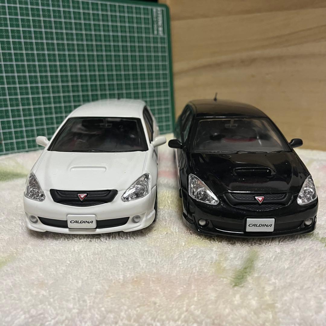 トヨタ　カルディナ TOYOTA CALDINA 1/24 スケール　ミニカー