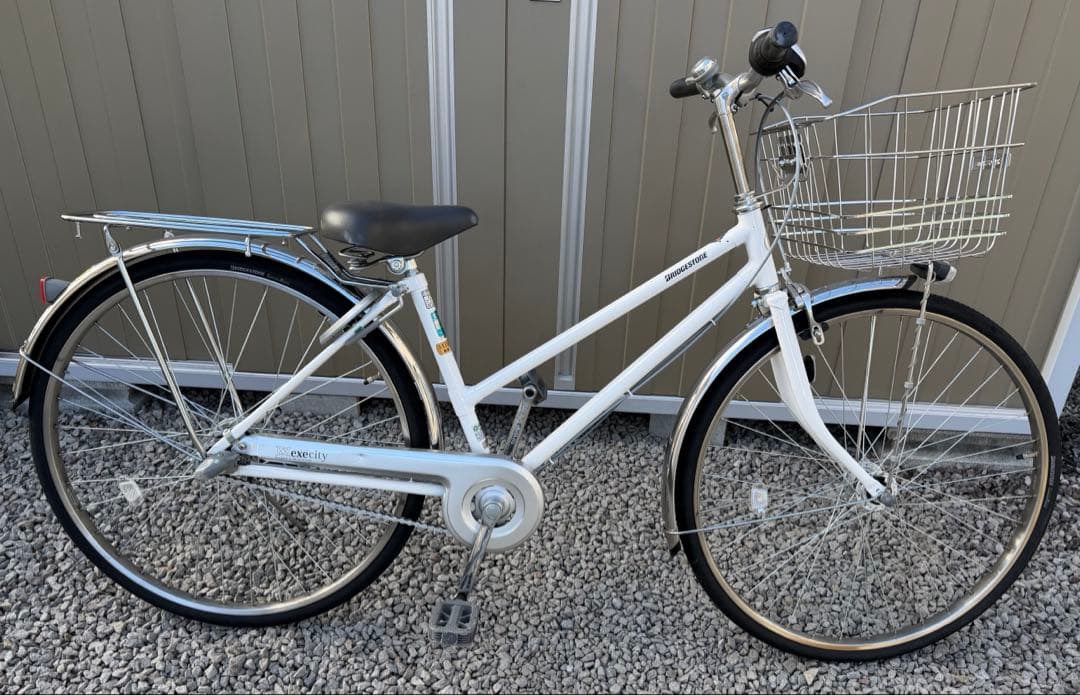 ブリジストン エグゼシティ 26インチ 白