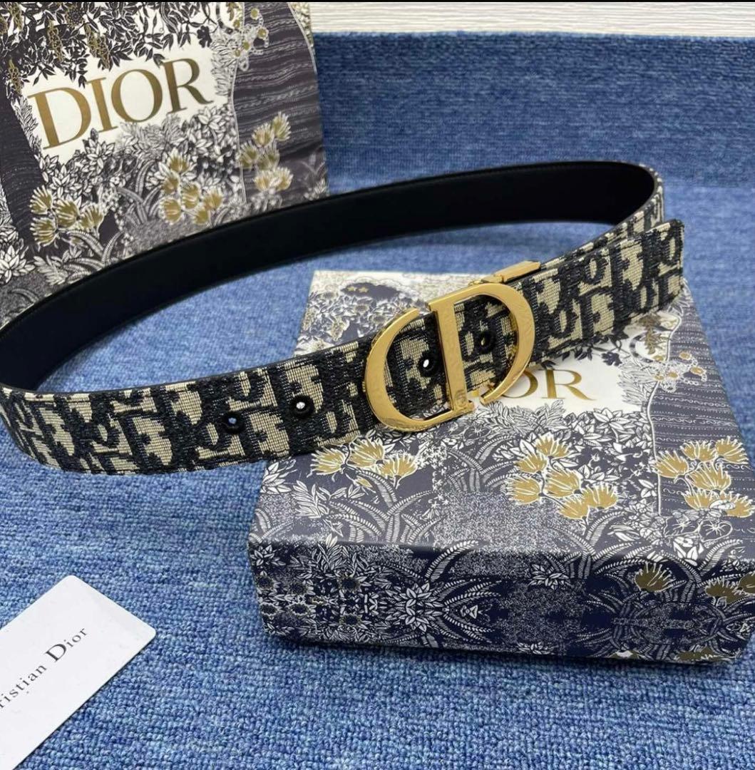 DIORベルト