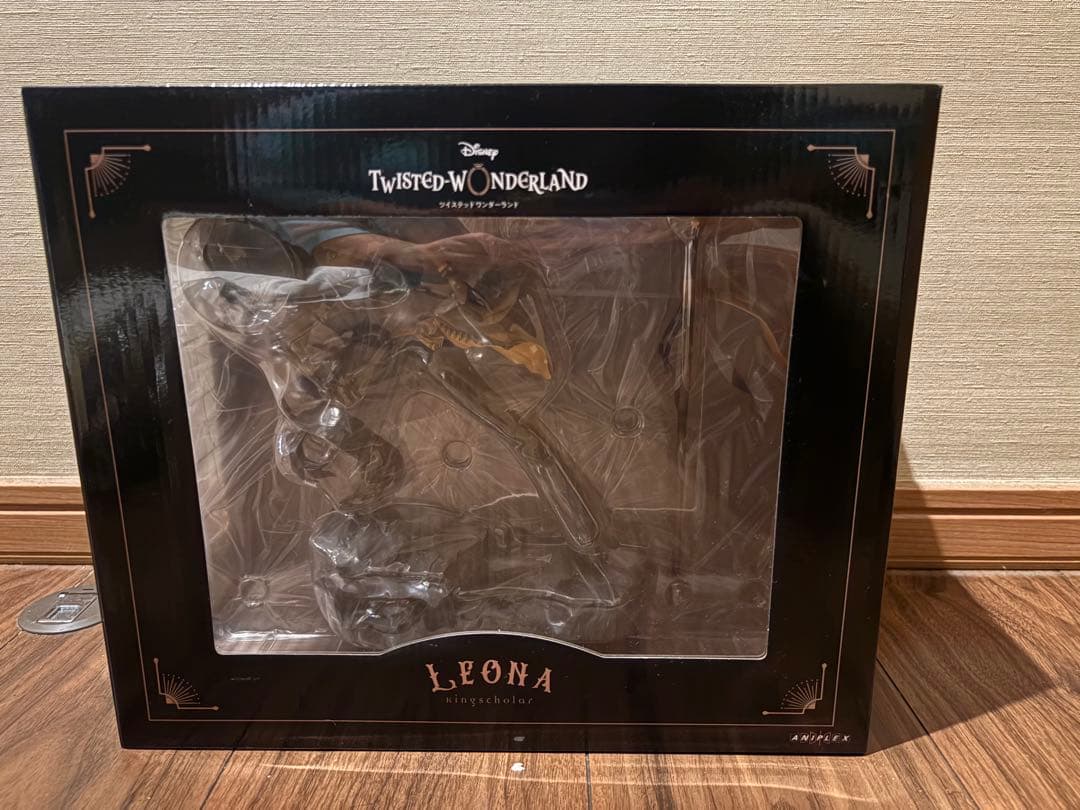 ツイステ　レオナ ・キングスカラー フィギュア