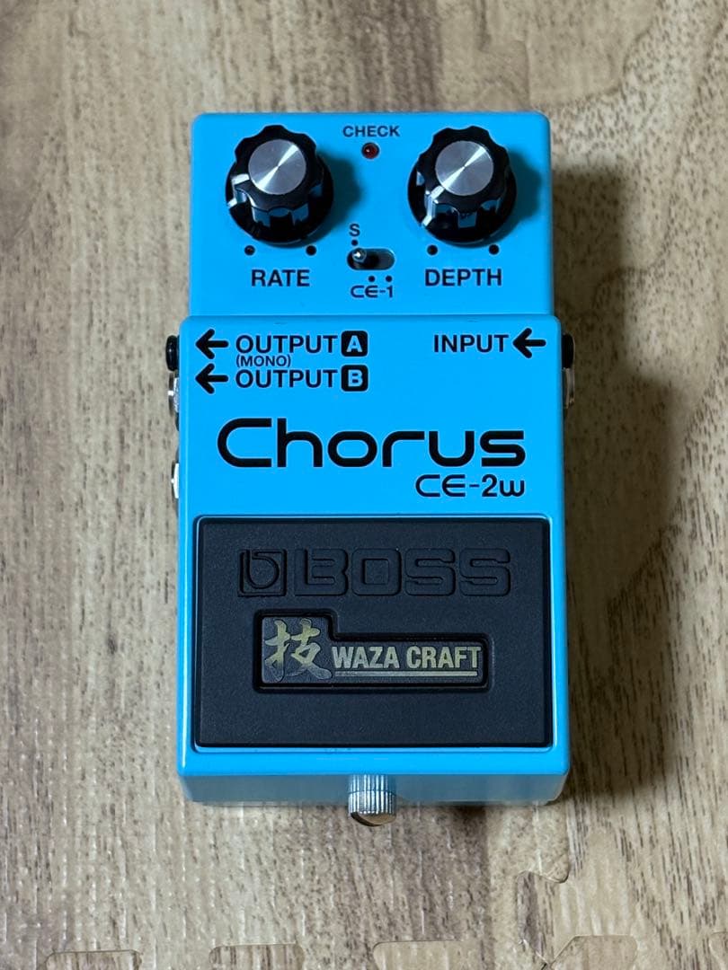 BOSS Chorus CE-2W ギターエフェクター