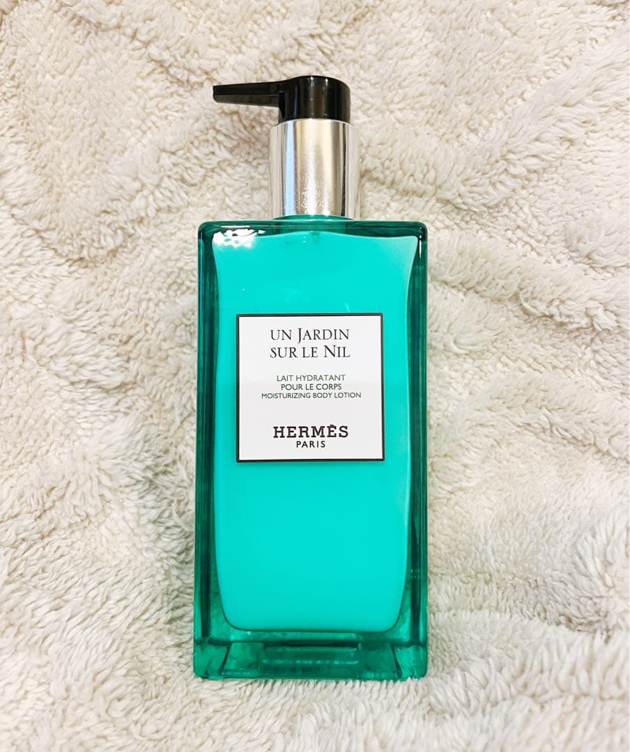 HERMES UN JARDIN SUR LE NIL ボディローション 最新