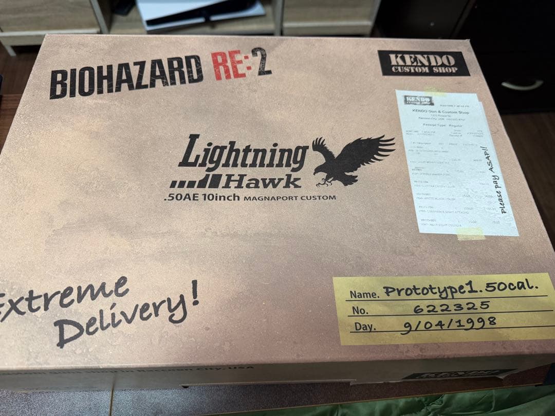 ネコノスケ　Lightning Hawk ライトニングホーク