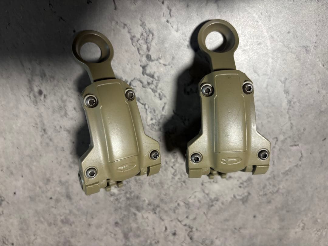 個人装備 AMP HELMET RAIL MOUNT KIT