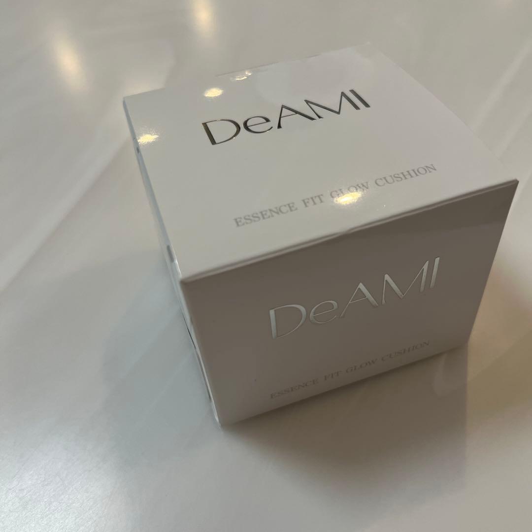 新品未使用DeAMi ESSENCE FIT GLOW CUSHION