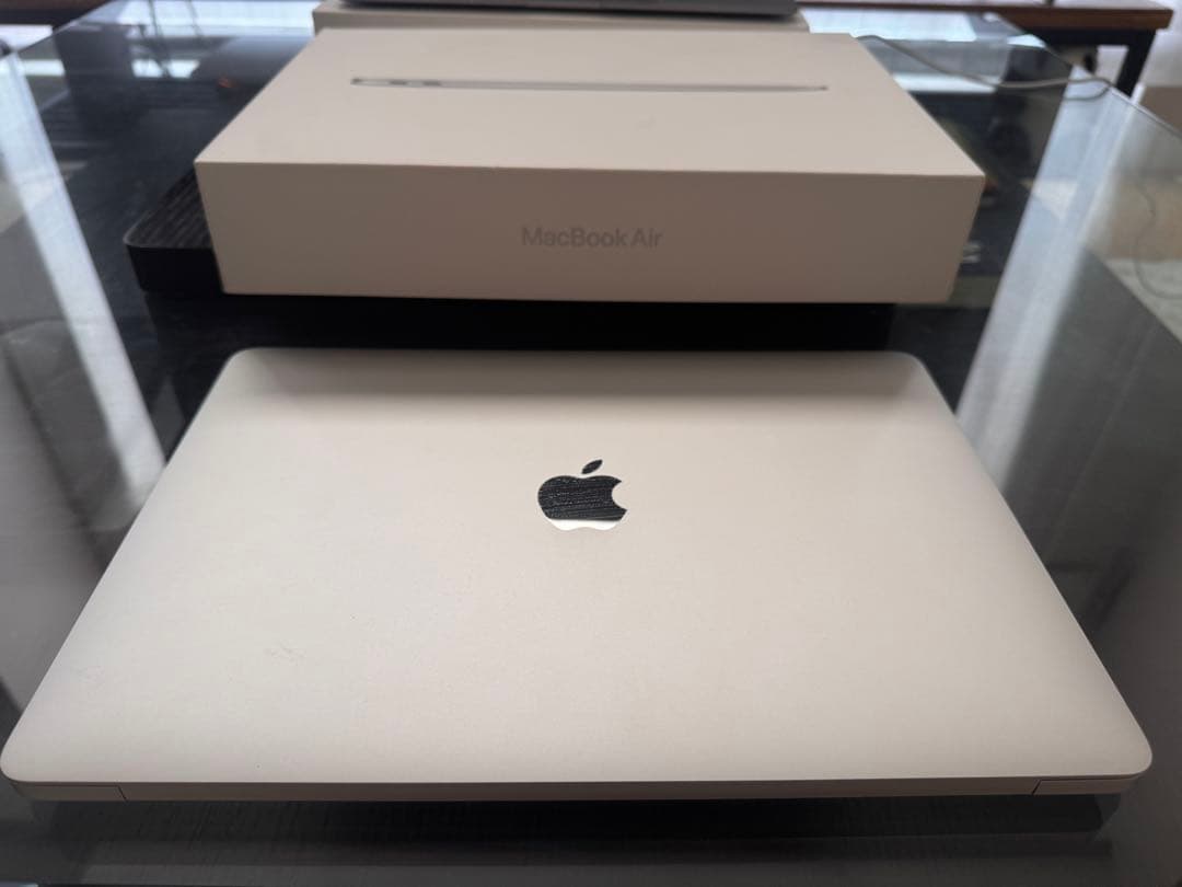 Apple MacBook Air 13インチ（2020-16GB-512GB）