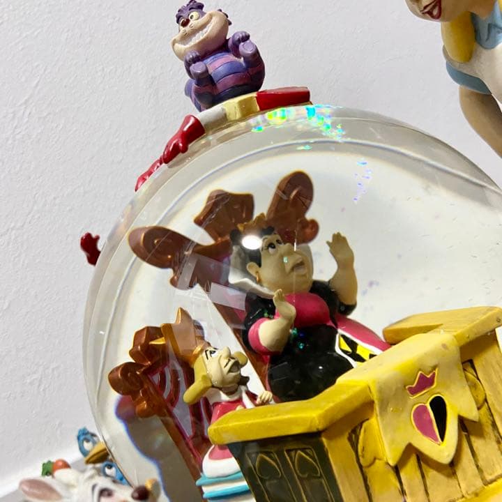 不思議の国のアリス スノードーム フィギュア スノーグローブ