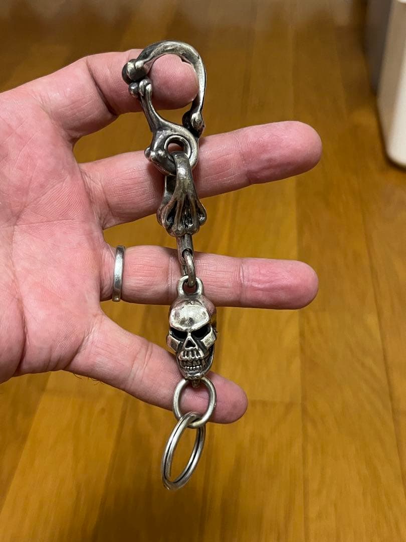 スカルデザイン キーホルダー カラビナ付きレザーズアンドトレジャーズ