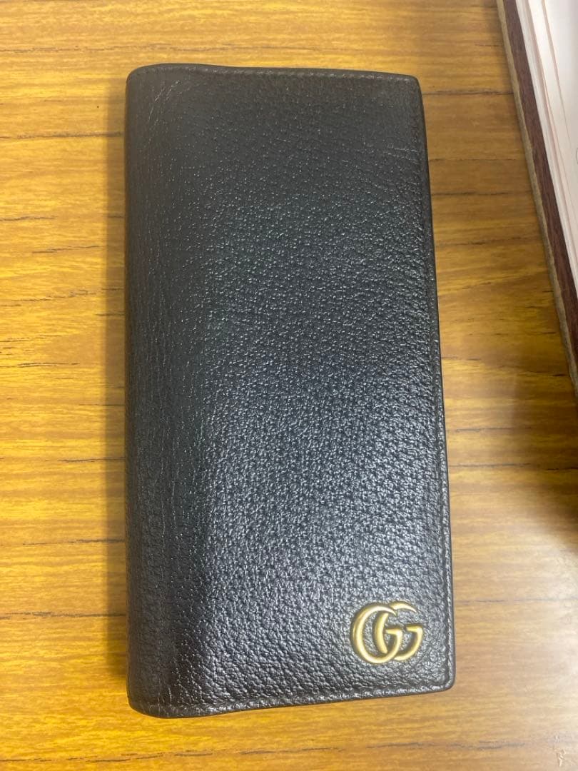 Gucci ブラックレザー 長財布