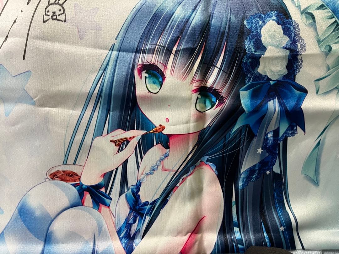 てぃんくる　タペストリーサイン入り