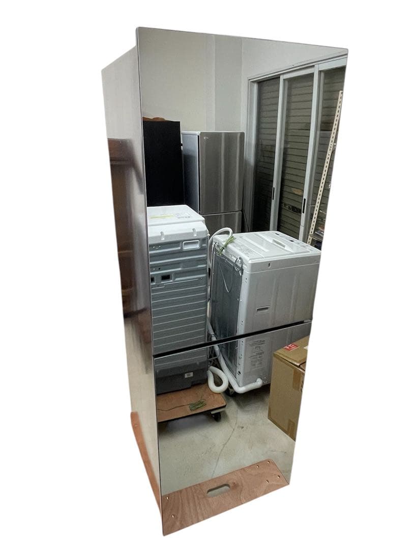 TWINBIRD ツインバード　冷蔵庫　HR-EJ23 2025年製　美品 ツインバード（TWINBIRD） 冷蔵庫 2ドア 231L 右開き 幅57.5cm