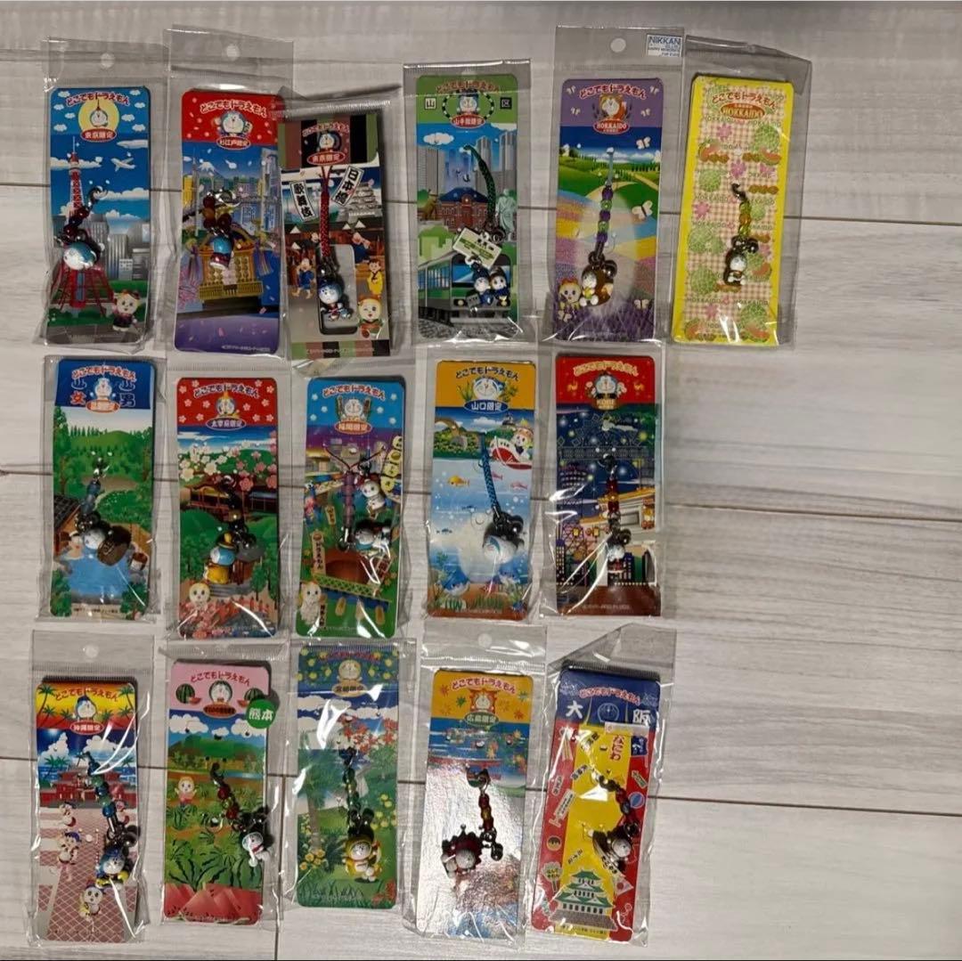 どこでもドラえもん　根付け　ビーズ根付け　ストラップ　チャーム　17個