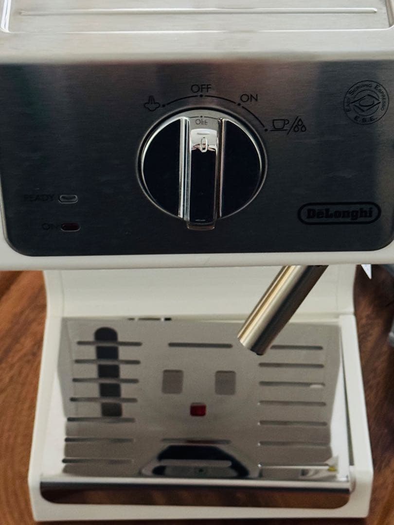 値下げしました‼︎ DeLonghi ECP3220J エスプレッソマシン