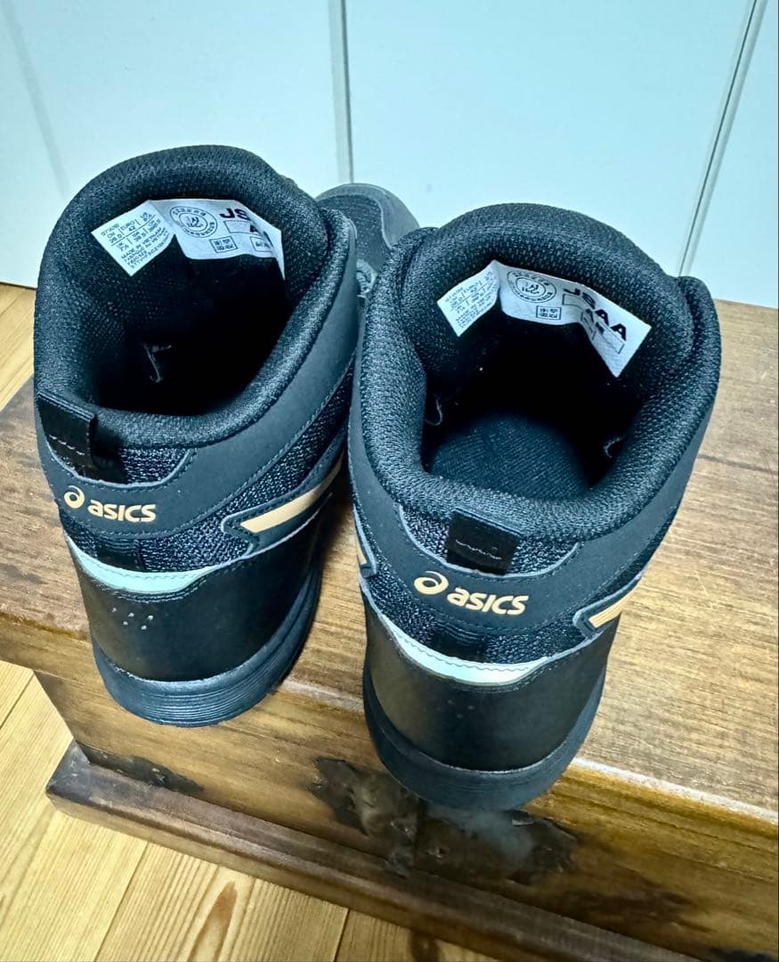 【限定カラー】ASICS WINJOB CP214 BOA 26.0cm