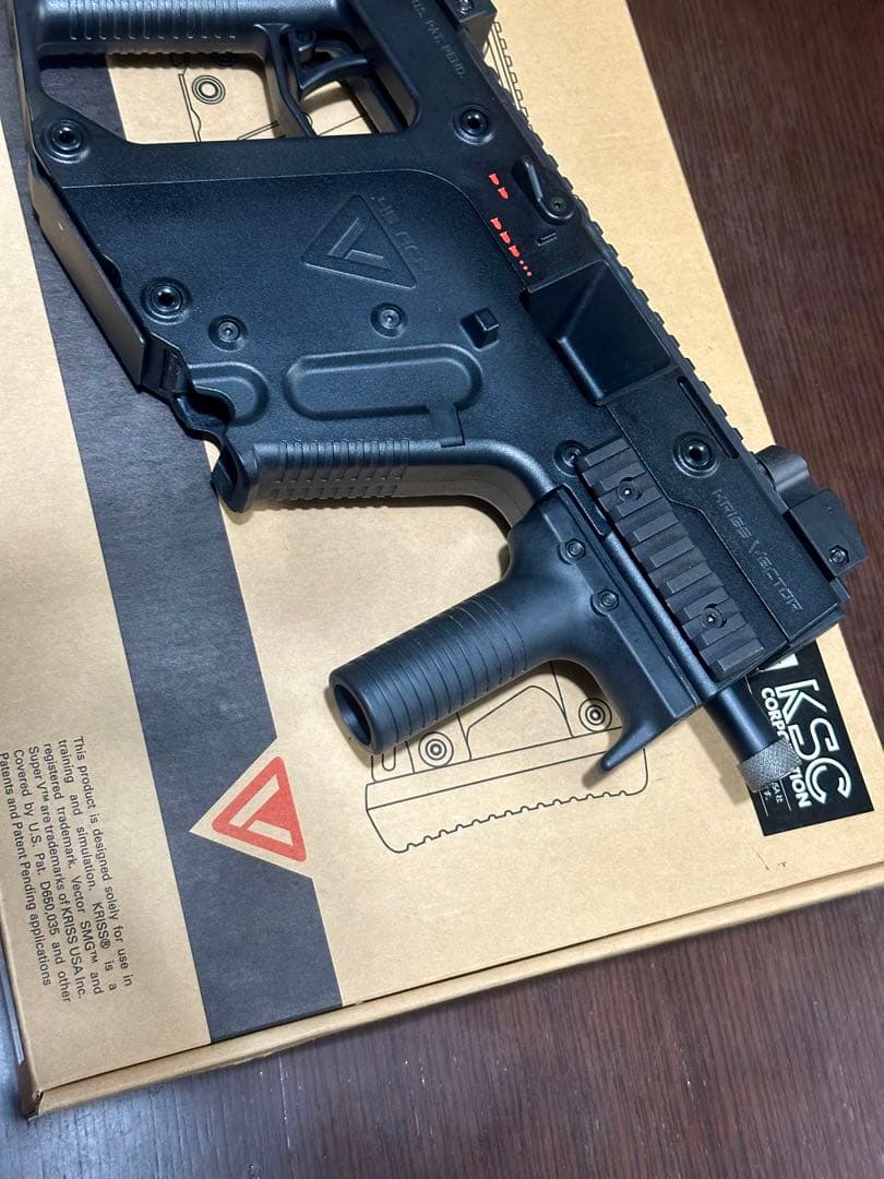 値下中・美品・箱とレアパーツ付き] KSC KRISS VECTOR ベクター