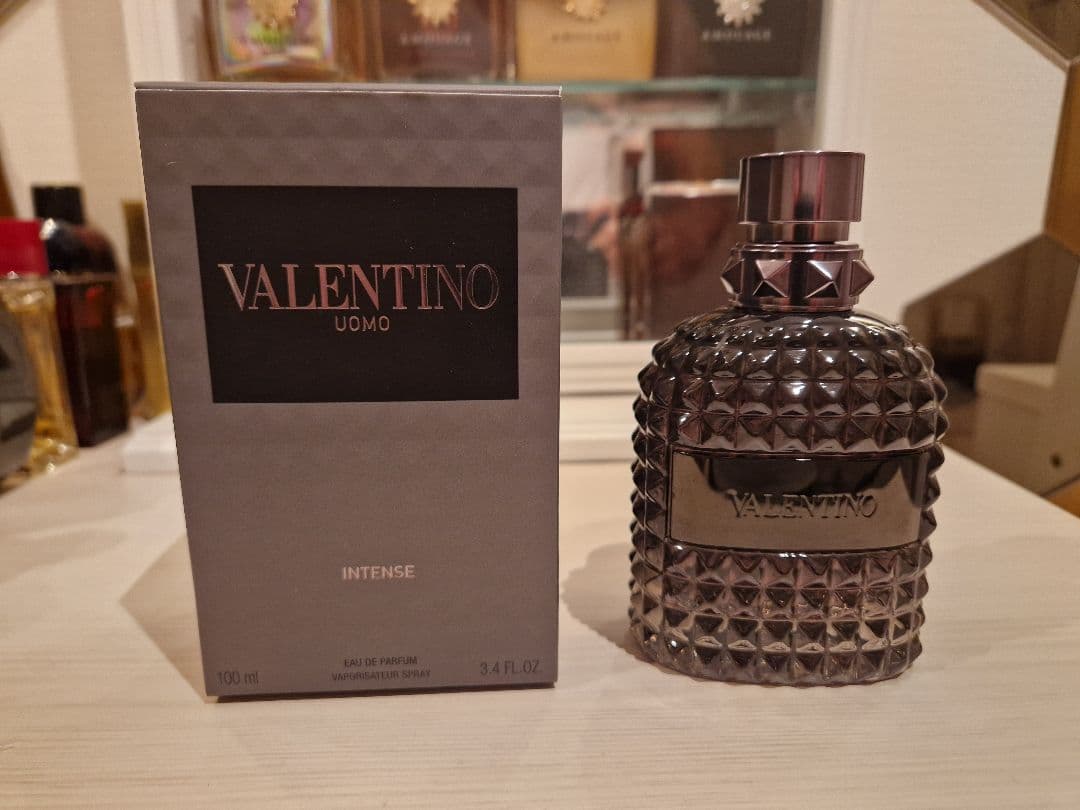 ヴァレンティノ Valentino Uomo Intense 100ml