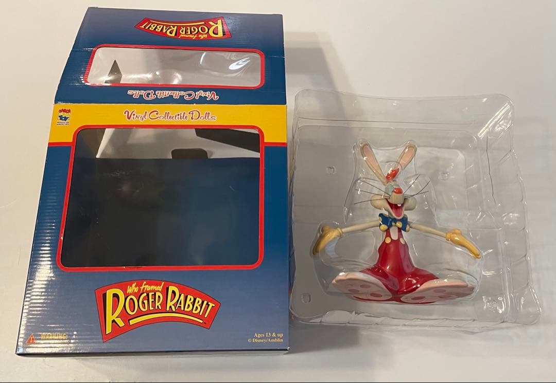 Roger Rabbit、Benny フィギュア2点