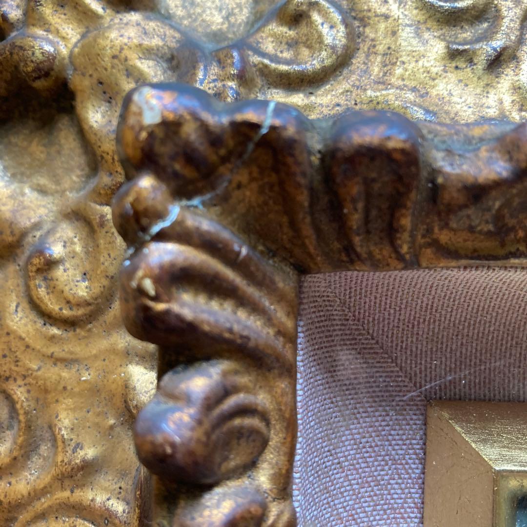 西村龍介　花　サムホールサイズ(縦17横23cm)額36×43cm￼