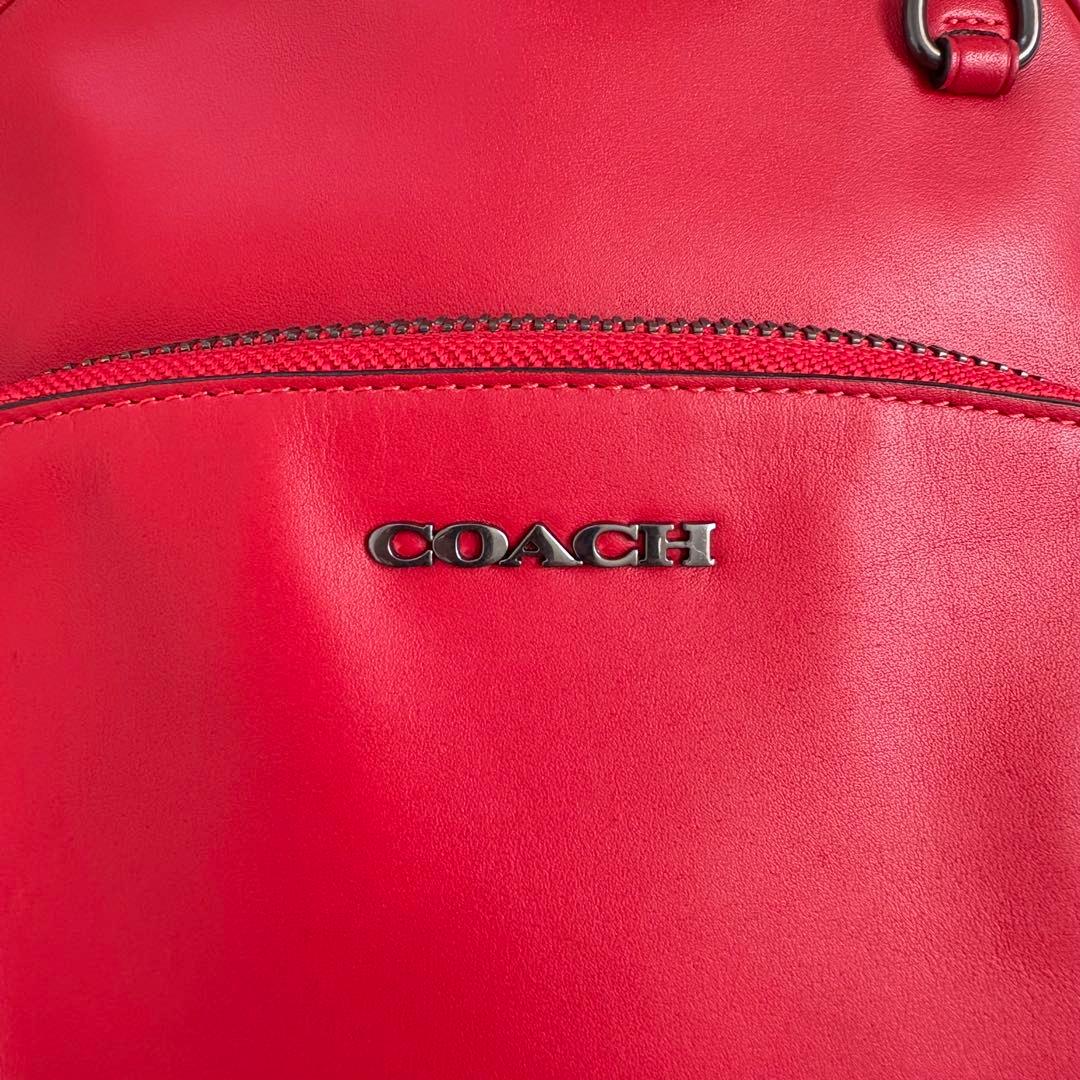 極美品 COACH グラハム ボディバッグ レッド - メルカリ