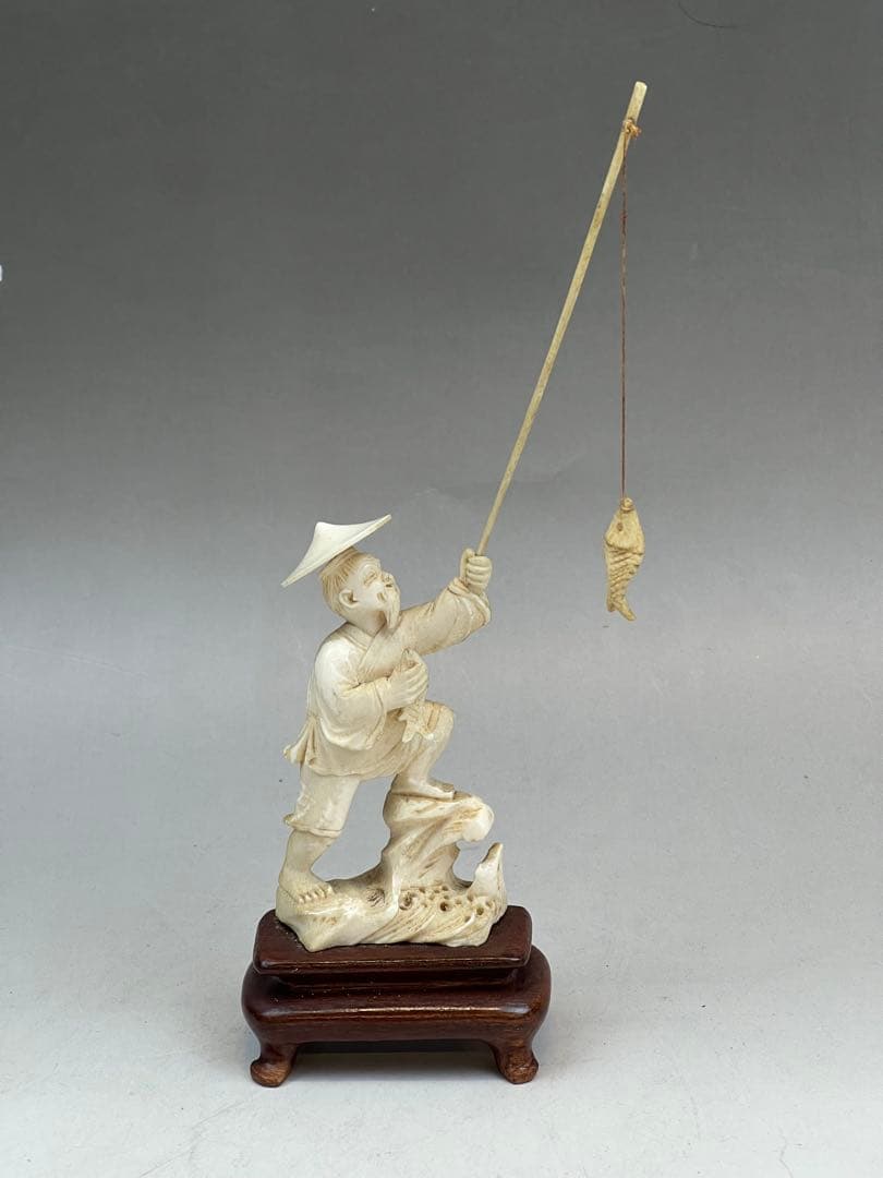 ［美品］極上 白象　翁魚釣り　61g置物　送料込み￼