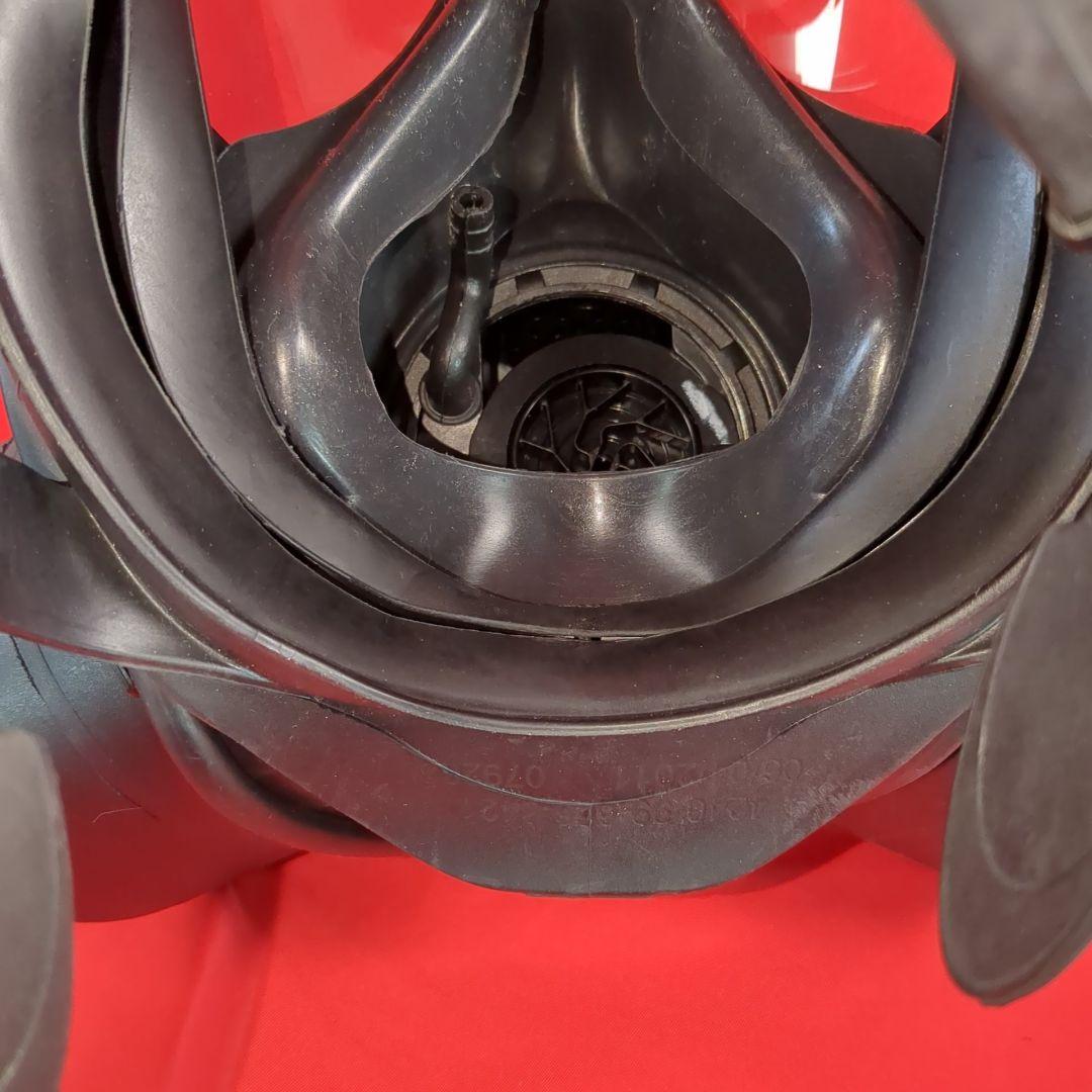 イギリス軍 GSRレスピレーター バッグ付き qq7m6nc9k様専用です - メルカリ