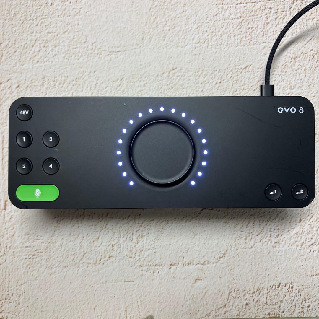 evo 8 オーディオインターフェイス