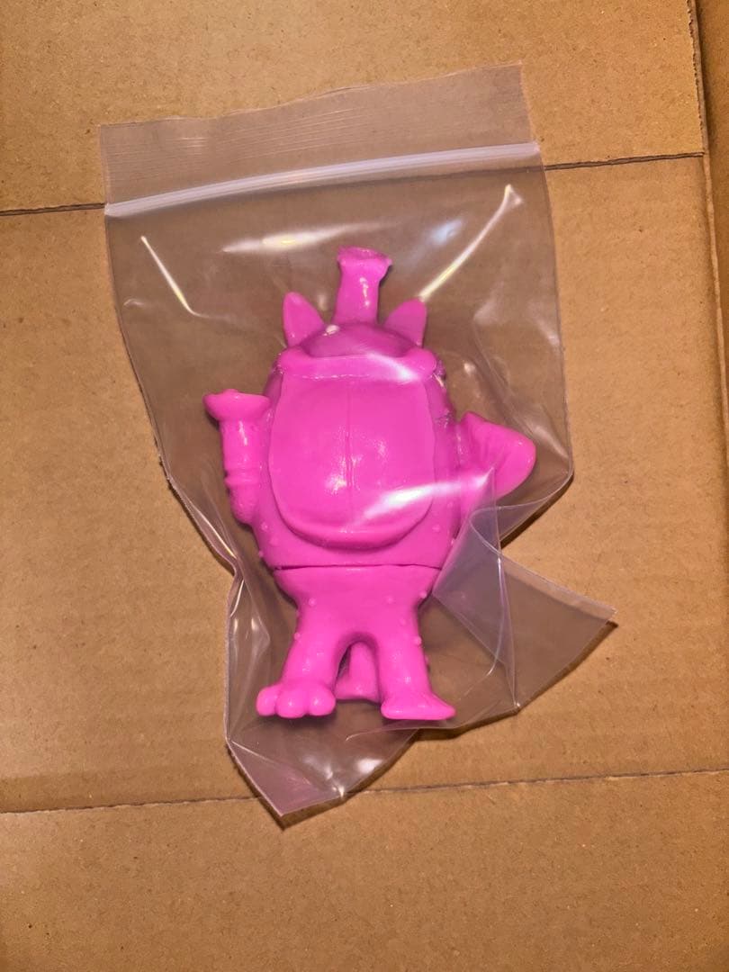 ネコアンコウ かに ピンク よいこのかいじゅう ソフビ 未使用品