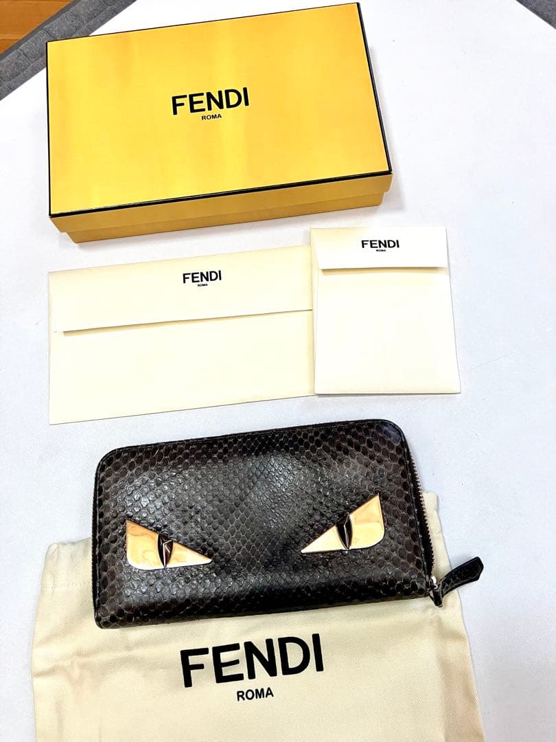 FENDI 長財布 モンスター 蛇革 希少ブラック柄 正規品 保証書 - メルカリ