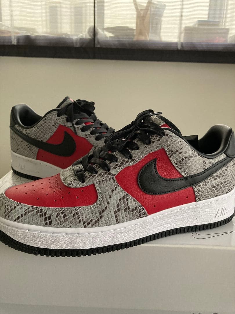 ナイキ　エアフォース1 アンロックド　by you バイユー　supreme