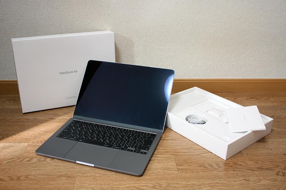 ぷいぷい【使用期間1年未満】Apple MacBook Air M3 13