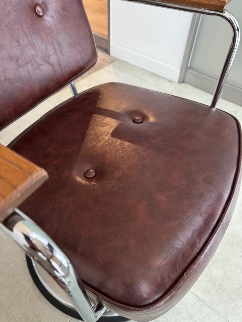 引き取り可mateli製スタイリングチェア美容室セット椅子マテリ