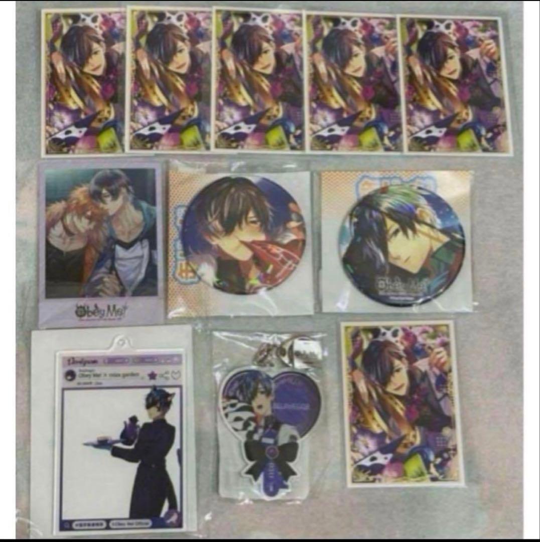 おべいみー　ベルフェゴール　チェキ7枚　ホロ缶バッジ2個　アクキー　ルームキー