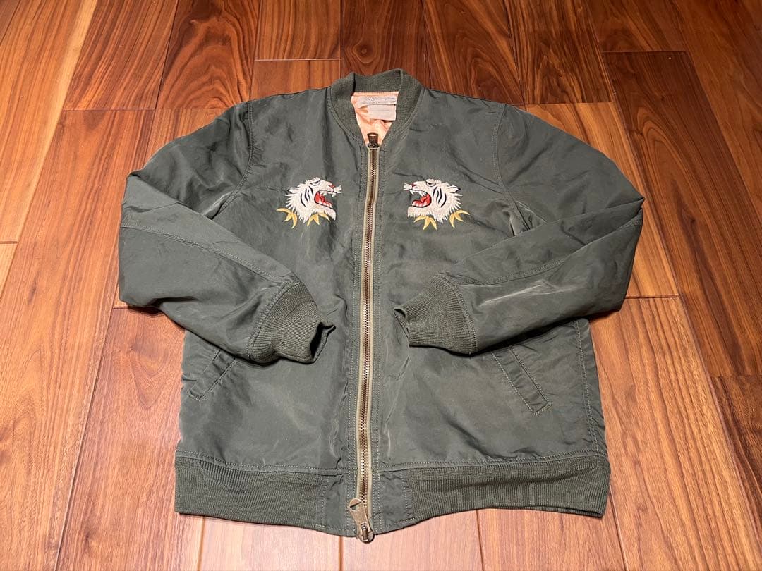 レミレリーフスカジャン オリーブ