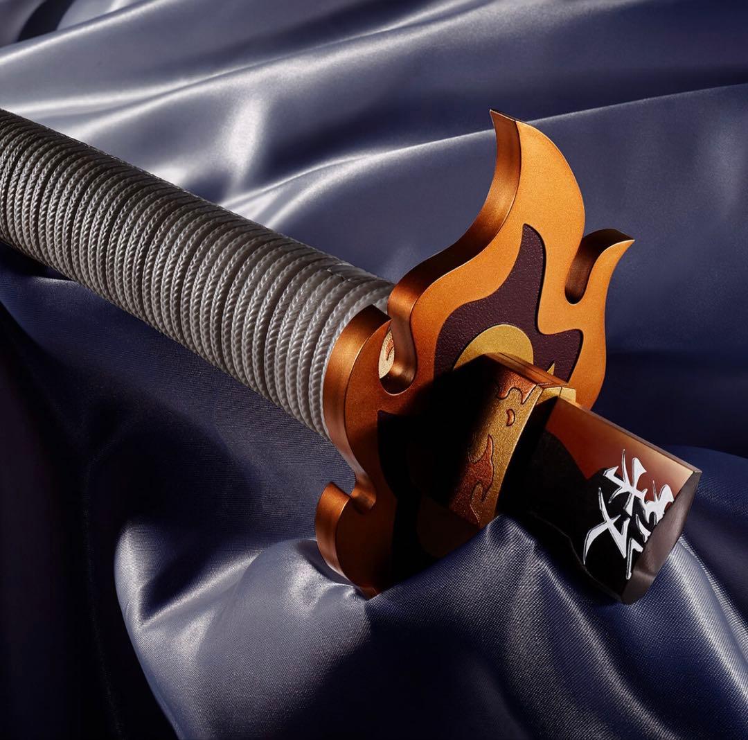 【新品未開封】PROPLICA 煉獄杏寿郎 折れた日輪刀