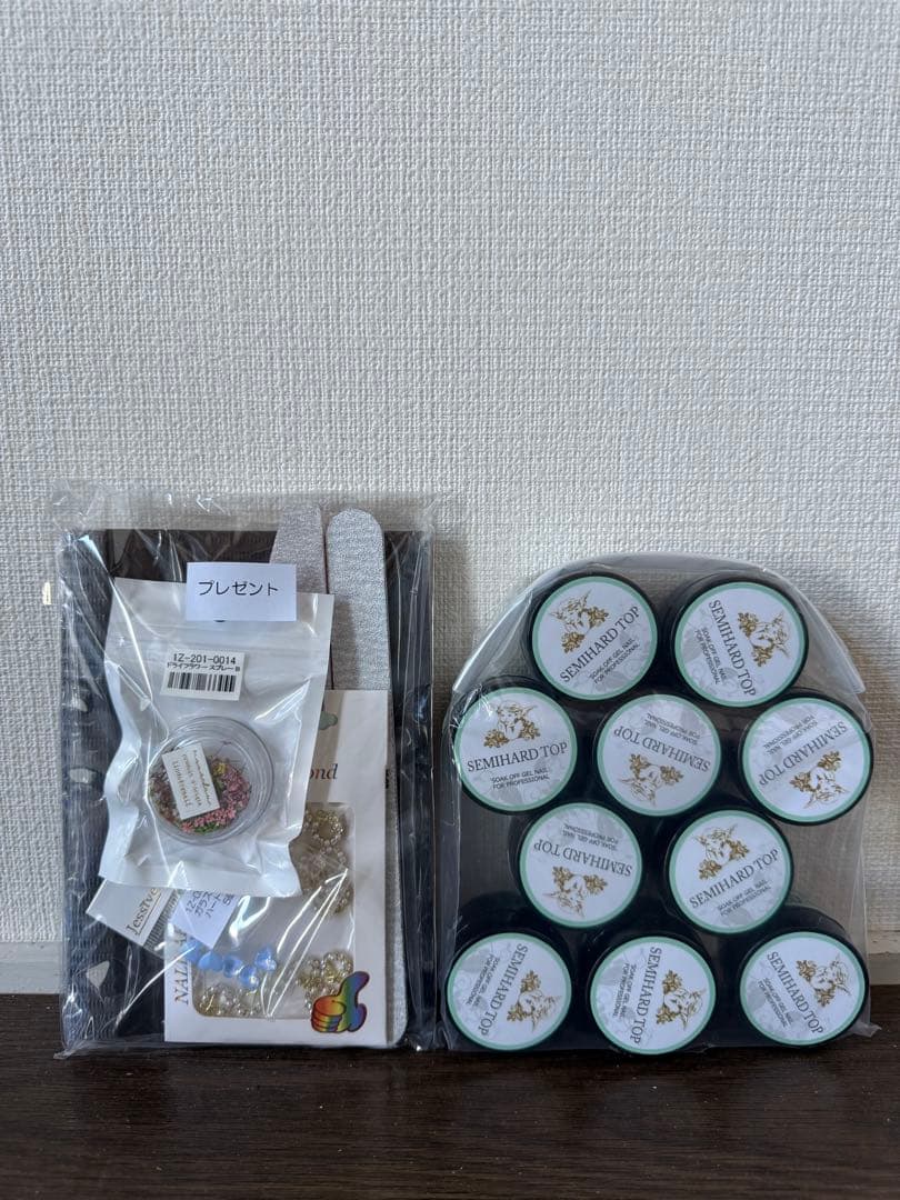 セミハードトップジェル·ジェルネイルセット 10個入り ネイルファイル付き