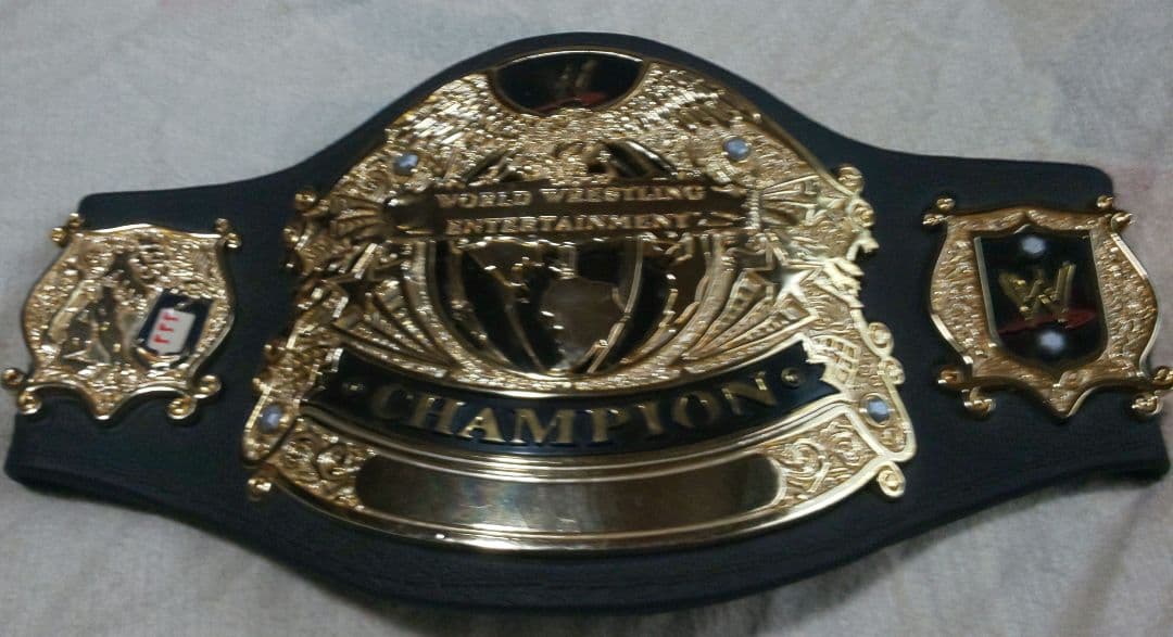 WWE WWF NXTチャンピオンベルト - メルカリ