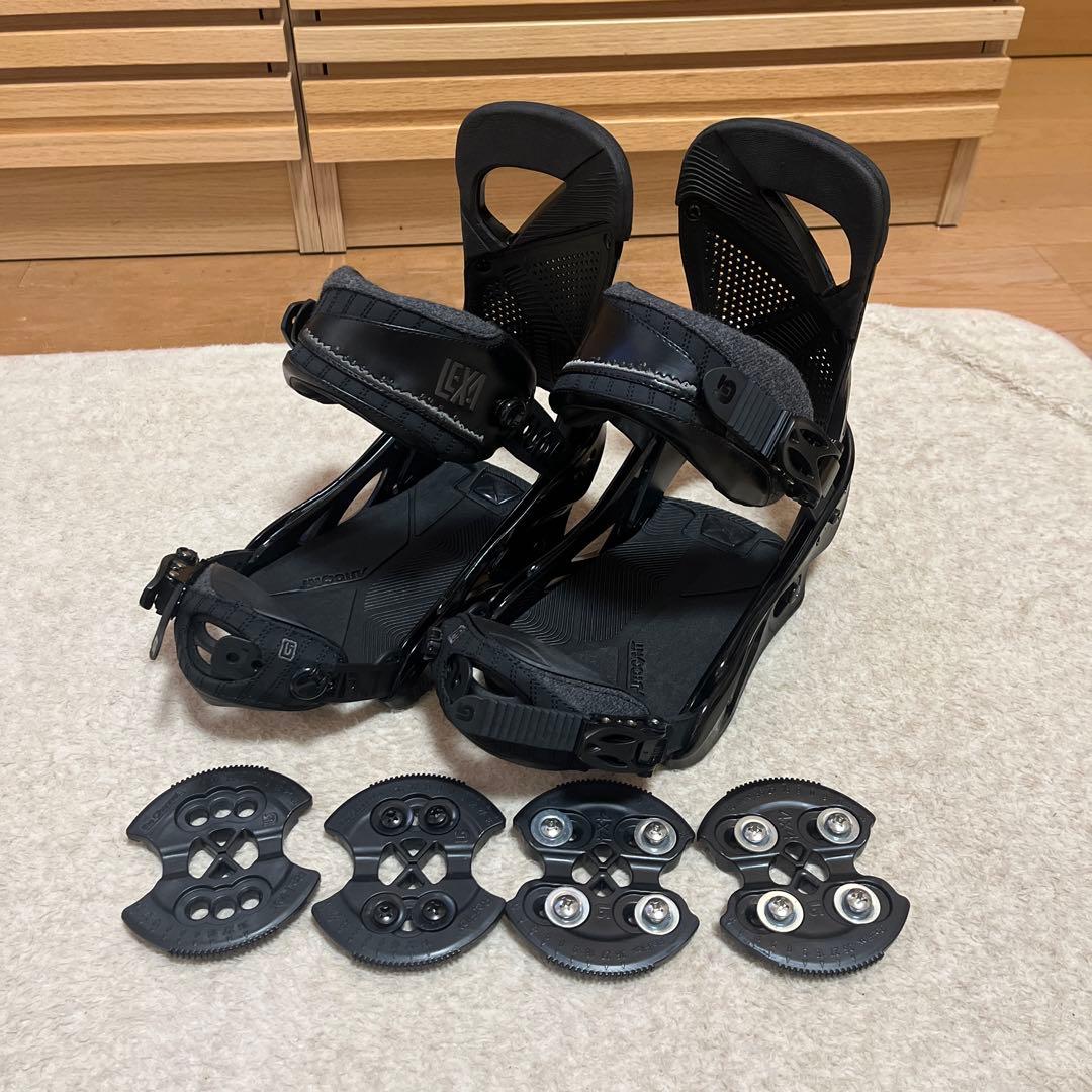 美品BURTON LEXA Mサイズ reflex