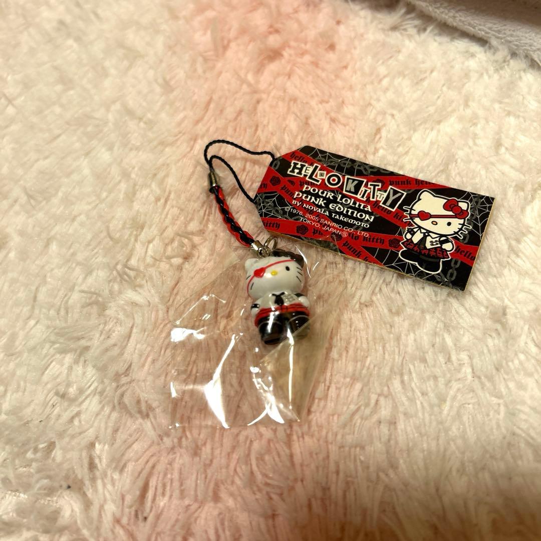 ハローキティ 嶽本野ばらパンクコラボ ・風呂 おやすみ うつぶせ 根付けセット