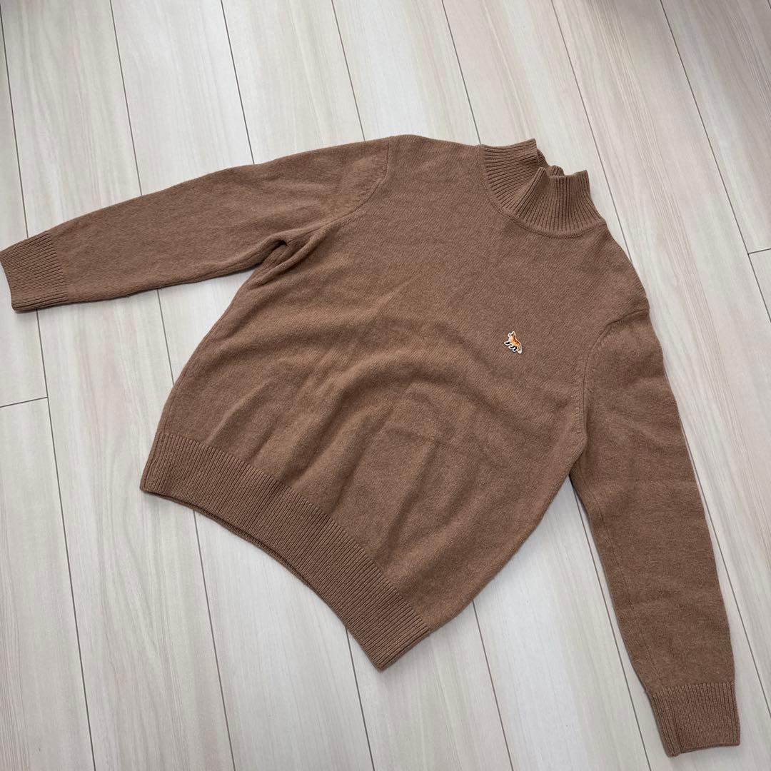 メゾンキツネ　ニット　ハイネック　セーター