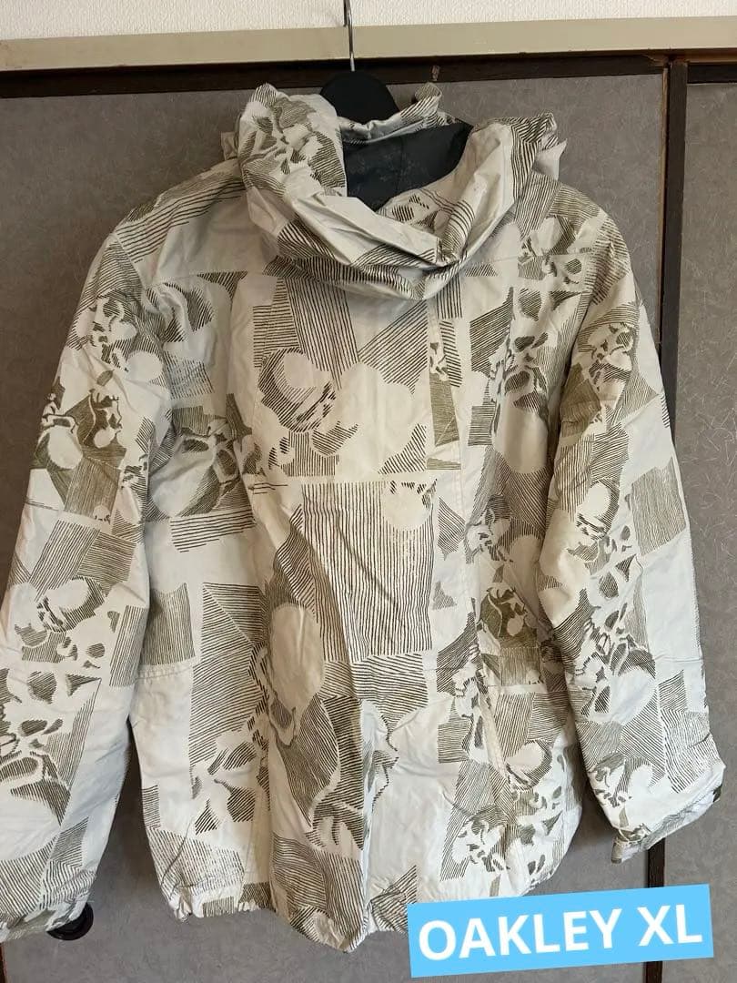 スノーウェアー　上下　OAKLEY XL