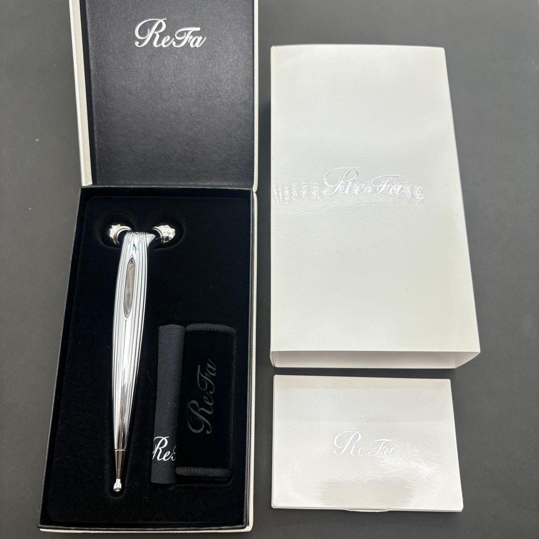 極美品リファエスカラットレイ 付属品完備 正規品