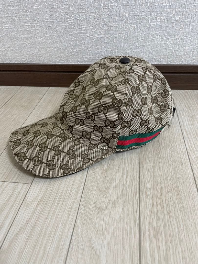 GUCCIのキャップ(s)