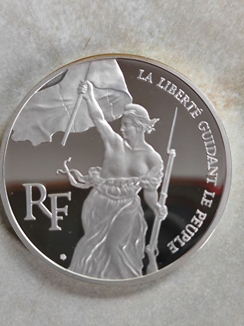 1993年モネドパリ プルーフ銀貨３点セットルーヴル美術館 100フラン 楽天市場】FRANCE フランス 100フラン プルーフ銀貨 3点セット 1993