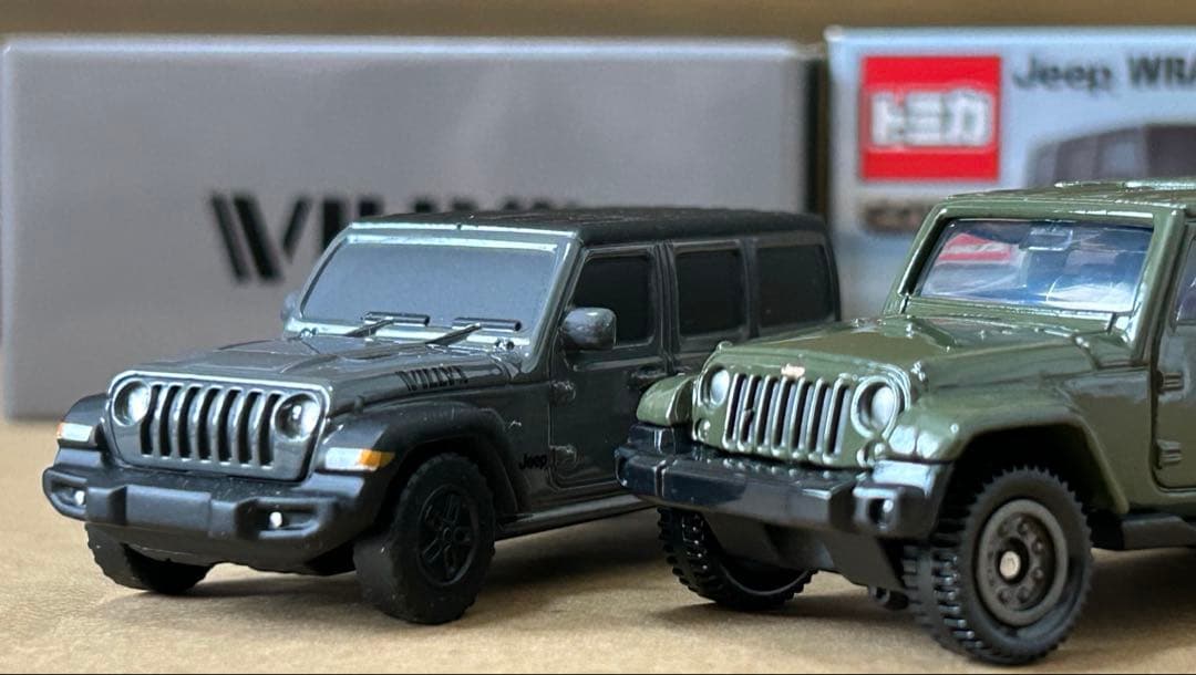ジープ ラングラーアンリミテッド ミニカー 2台セット