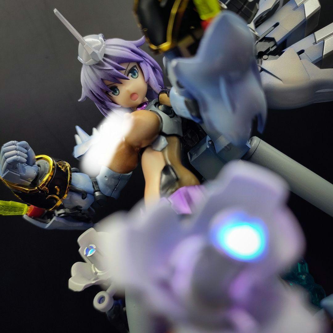 ミキシング塗装完成品 高機動強襲 白銀塗装 美プラ - メルカリ