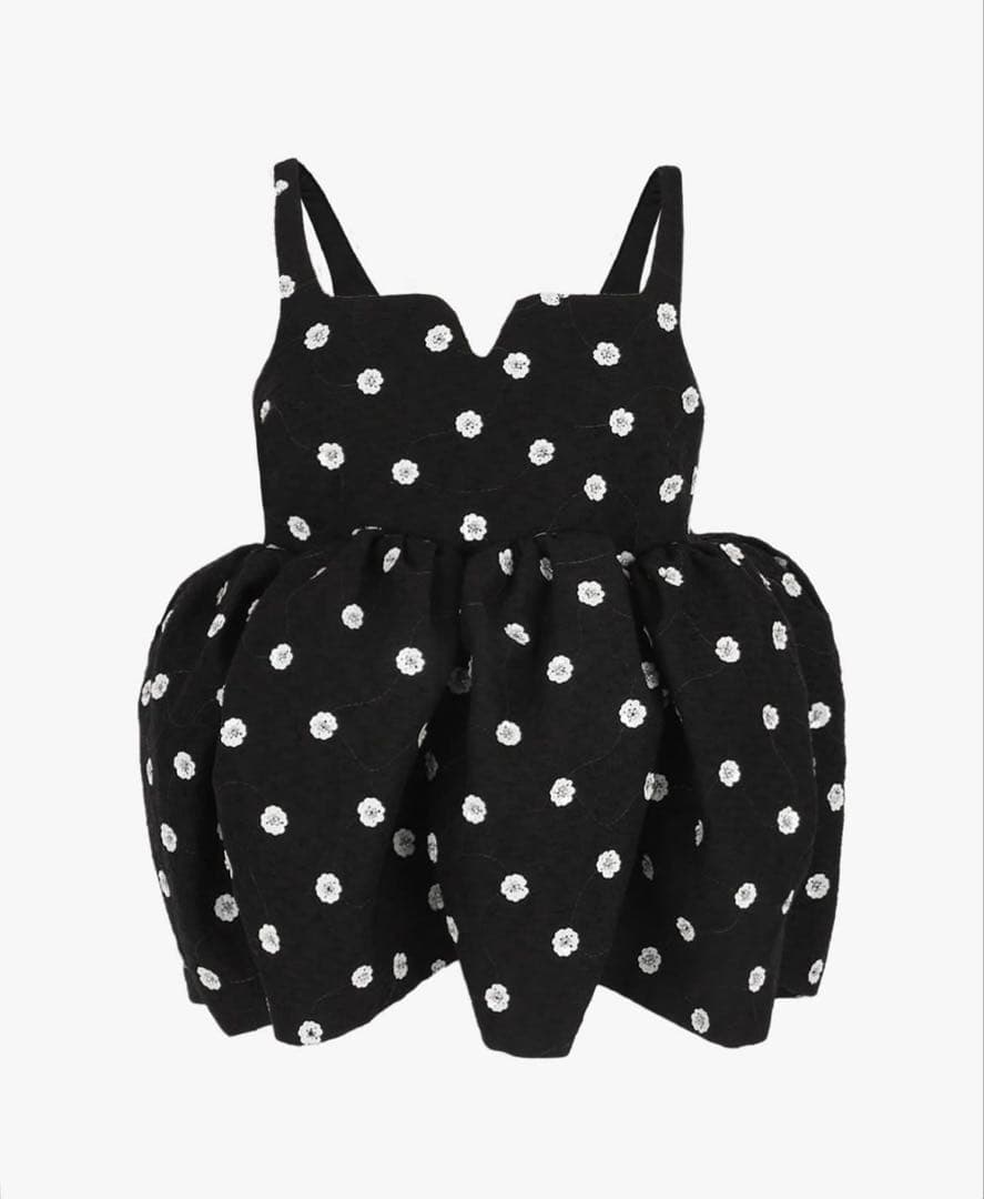 Bibiy. BIANCA BLOSSOM TOP 〔BLACK〕