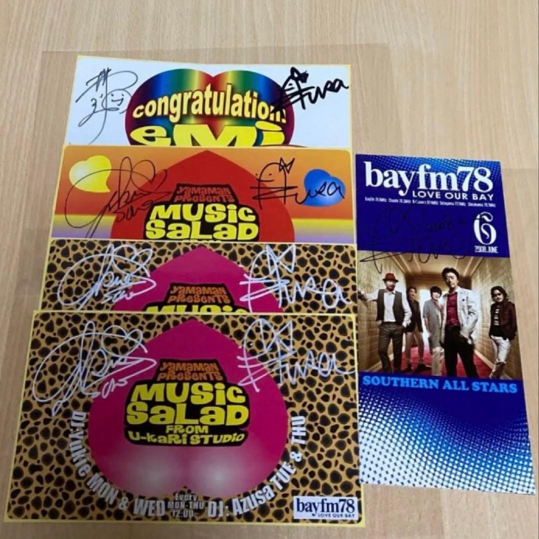 MUSIC SALAD /ミュージックサラダ 直筆サイン入り/桃尻ステッカー